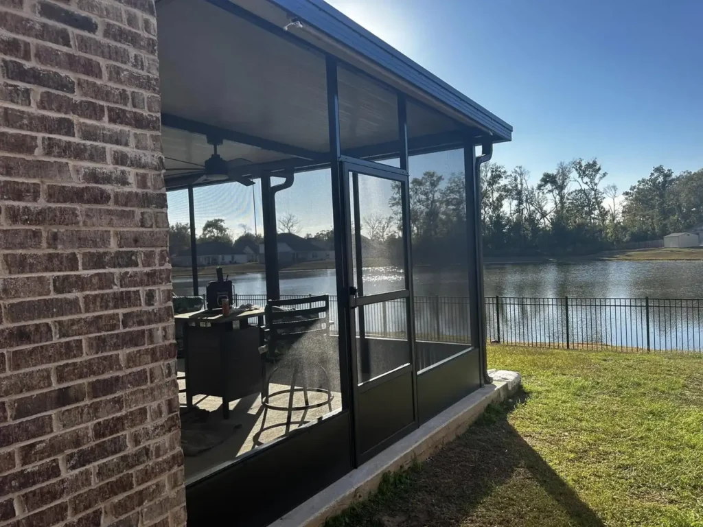 tiger town black screen room brick home lake view