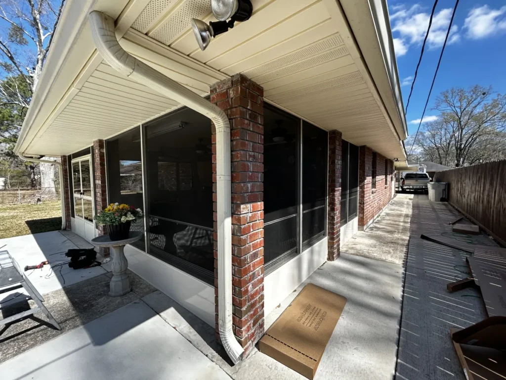 tiger town construction eze breeze room exterior brick column corner flowers