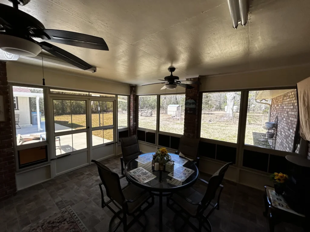 tiger town construction eze breeze room interior dining set dual ceiling fans