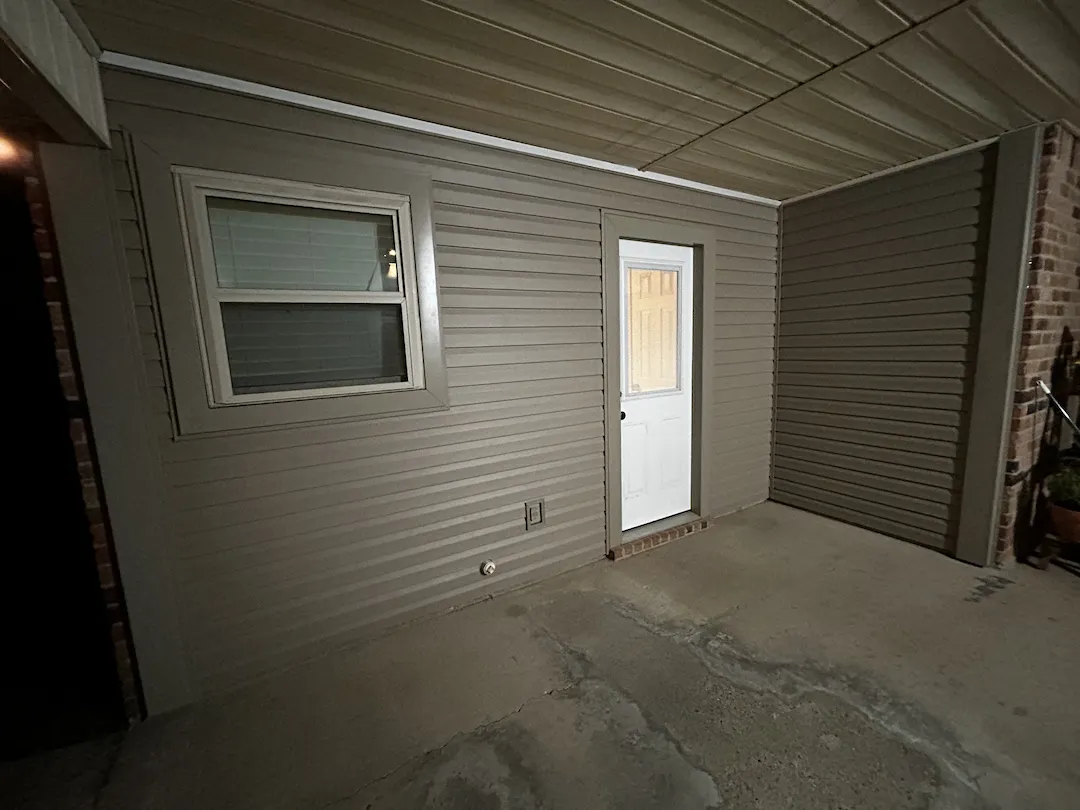 vinyl siding installation after